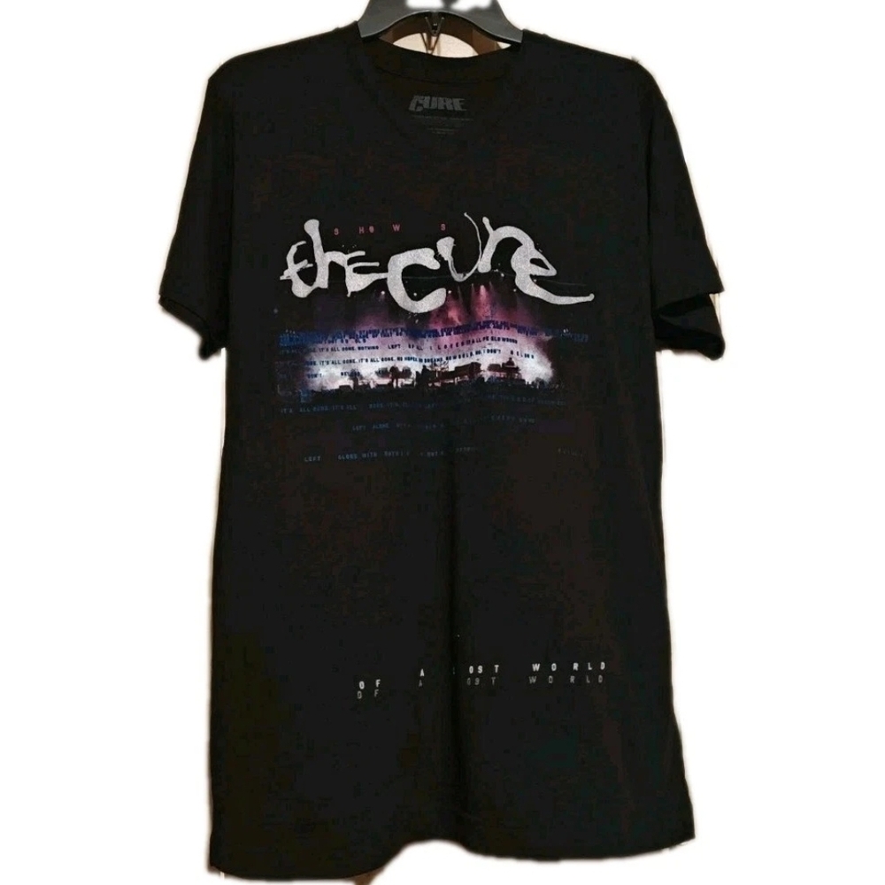 NWOT The Cure Of A Lost World Tour Concert T-shirt Size Medium V-neck